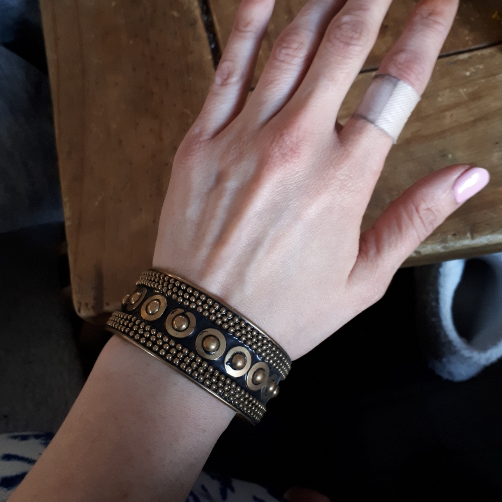 Bracelet - Picture 2 of 2